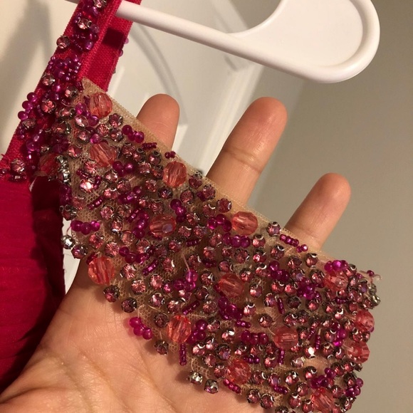 Beautiful Sherri Hill inspired gown - Picture 3 of 6